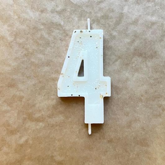 Свеча для торта "Гламур", "Цифра 4" жемчуг с золотом